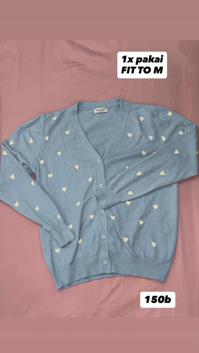 SWEATER